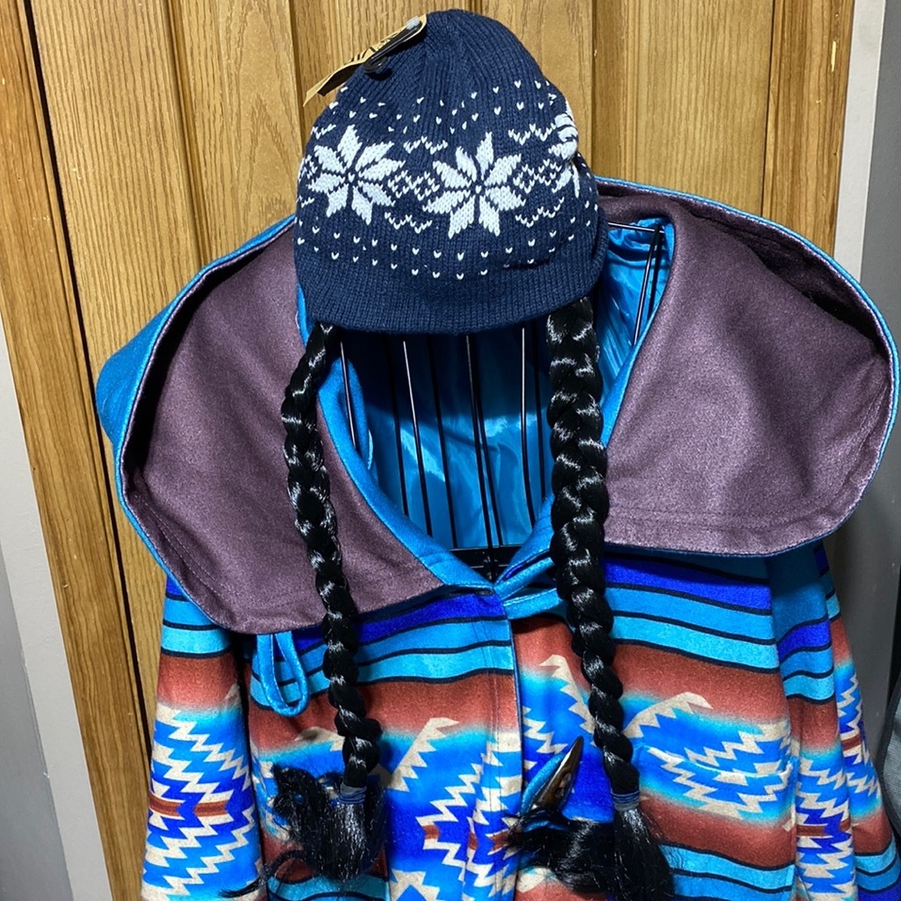 NWT VIP braid hat​